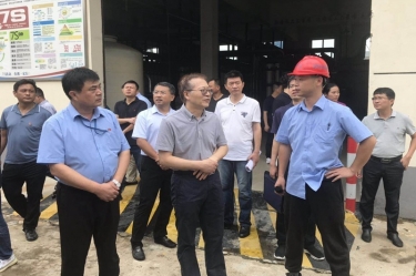 2020年8月5日，時任國家水利部全國節(jié)約用水辦公室副主任熊中才蒞臨景興紙業(yè)調(diào)研企業(yè)用水節(jié)水工作